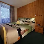 Walliserhof-leukerbad-therme 3*