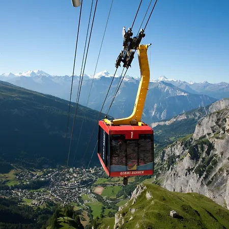 Walliserhof-leukerbad-therme Hotel