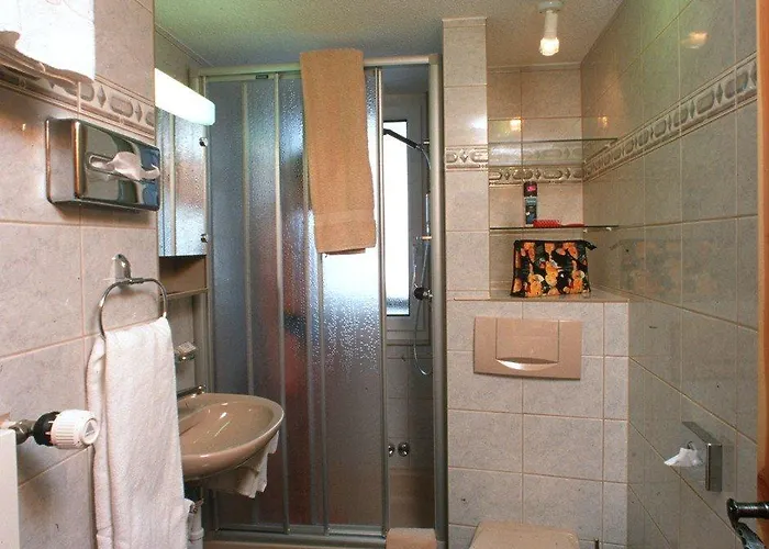 Walliserhof-leukerbad-therme Hotel Leukerbad